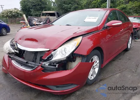 2014 Hyundai Sonata Gls z USA, uszkodzony, nr VIN 5NPEB4AC7EH946347